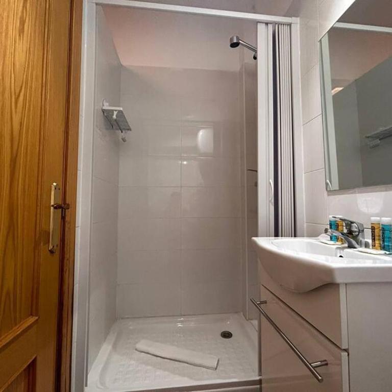 Cute studio in Gran Via -Si1 - Studio Apartment - 8