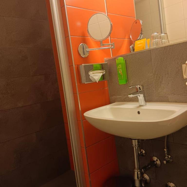 JUFA Hotel Graz Süd - Self Check-in - Double Room - 3