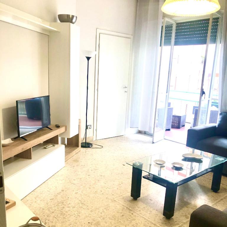 CITTÀ MARE - Two-Bedroom Apartment - 12