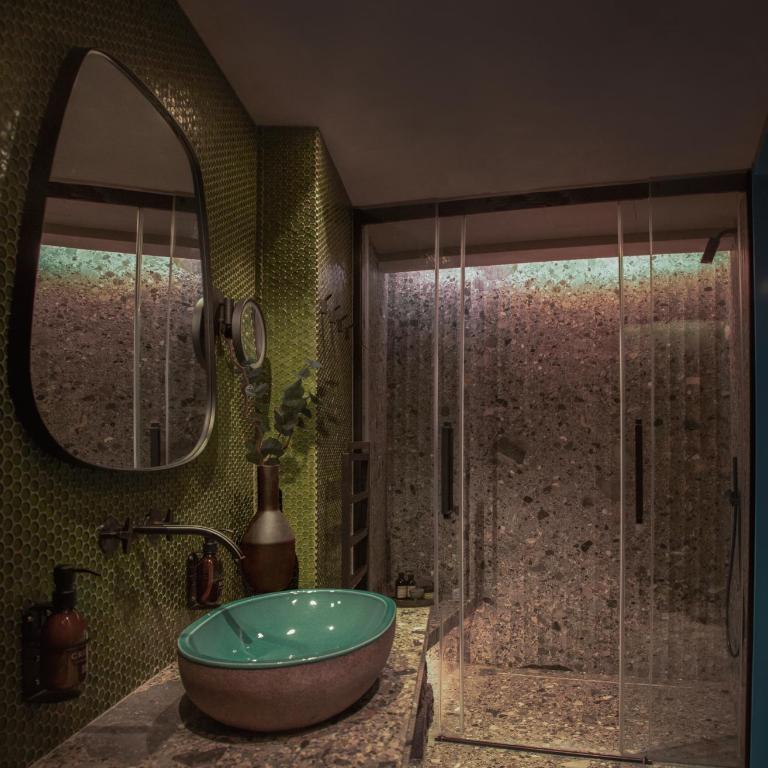 Unique Boutique Hotel Antibes Juan-les-Pins - Suite avec Terrasse - 7