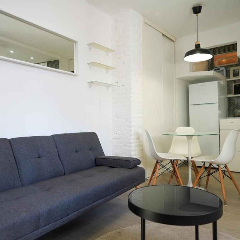 Excellent location Malaga centro historico 2 bed flat - Two-Bedroom Apartment - 9