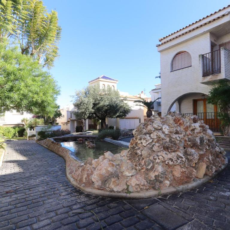 026 - Costa Hispania I - 172 - comfortHOLIDAYS - Three-Bedroom Apartment - 21