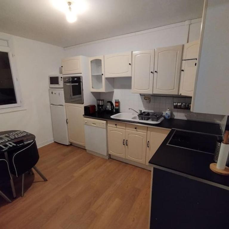 Appartement proche parc expo (4) - Appartamento con 2 Camere da Letto - 13