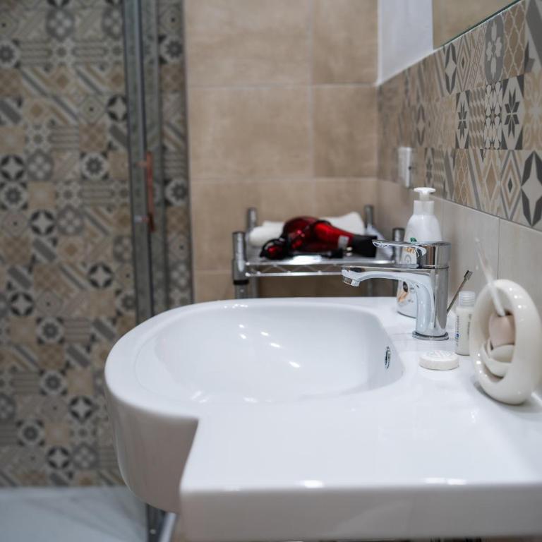 B&B La Dimora di Pepè - Camera Tripla Luxury - 6