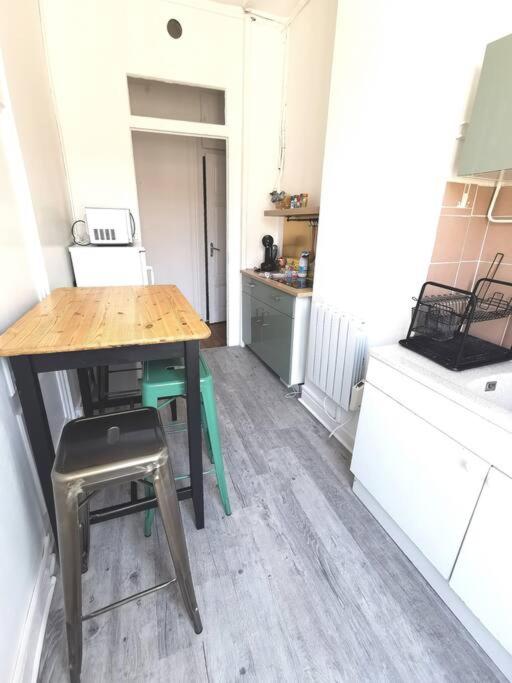 Grand T1 Bis Charme de l'ancien ProxGare/Métro/Bus - One-Bedroom Apartment - 20