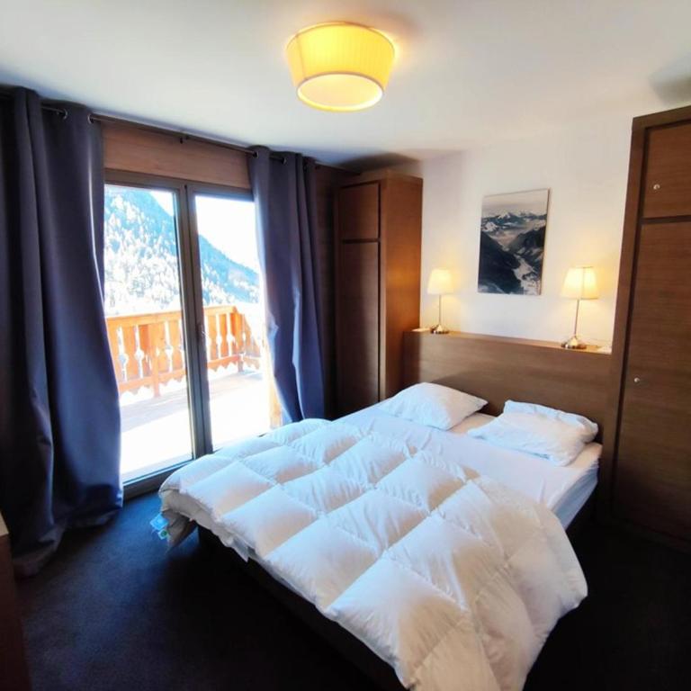Superbe appartement à Isola 2000, 8 couchages, parking privé, à 5 min des pistes et commerces - Appartement 3 Chambres - 11