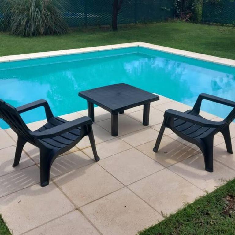 Casa en Funes. Pileta, Parrilla & Parque. - Casa Unifamiliar de 3 dormitorios - 15