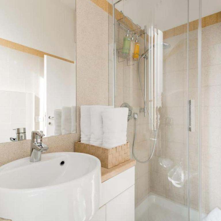 Brightful Boutique Apartment in the Heart of Trastevere - Appartamento con 2 Camere da Letto - 21