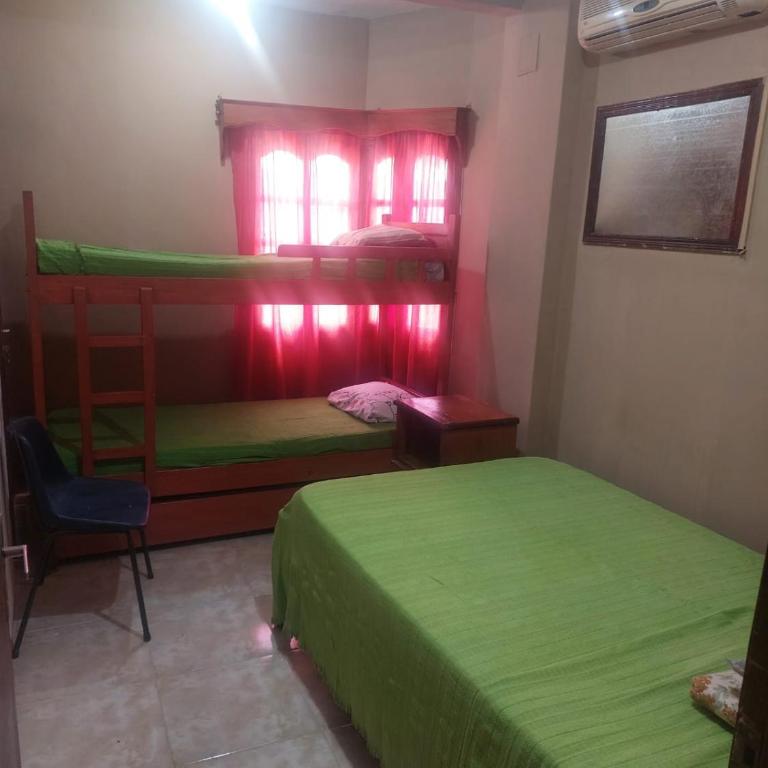 Hostal Pablito - Family Room - 8