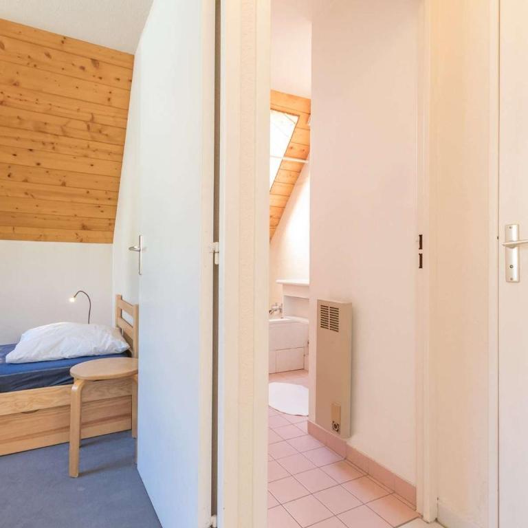 Appartement fonctionnel 2 pièces avec parking, centre Briançon - FR-1-330C-60 - Appartement (6 Adultes) - 13