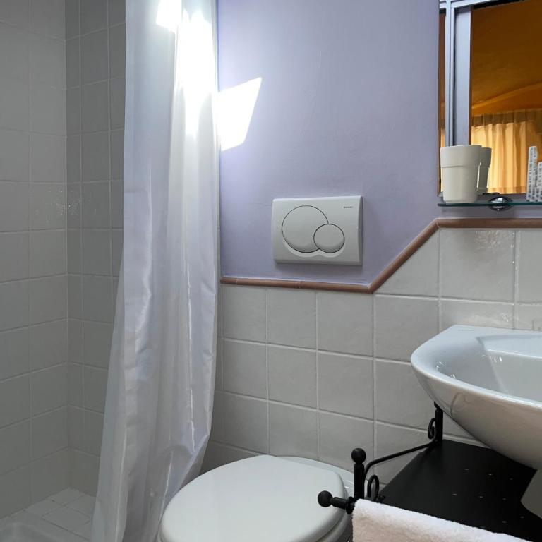 The painted house, nei vicoli di Sirolo posto spiaggia in omaggio - Apartment - 24