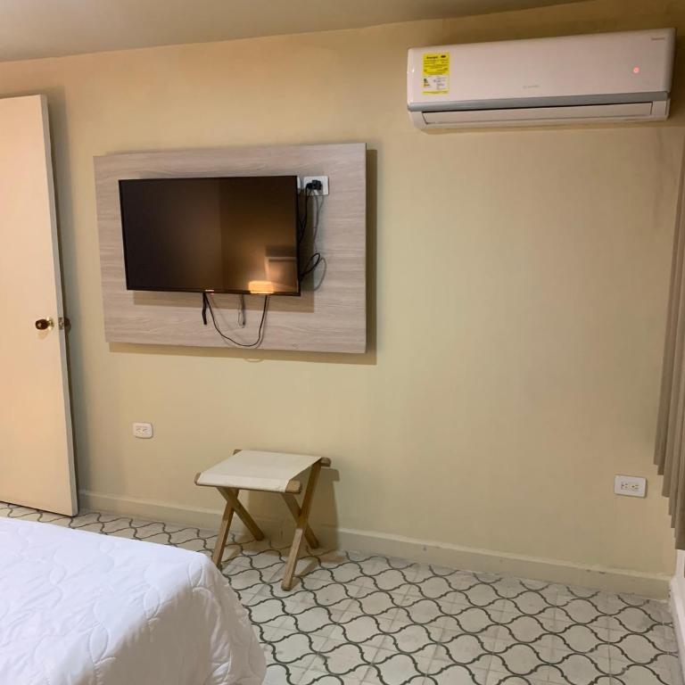 Apartahotel Edificio Baquero x8 Apto 402 - Apartamento de 3 dormitorios - 30
