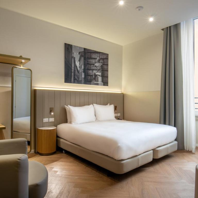 Cosmopolita Rome Colosseum, Tapestry Collection by Hilton - Camera King Superior con Poltrona-Letto - Accesso Disabili - 4