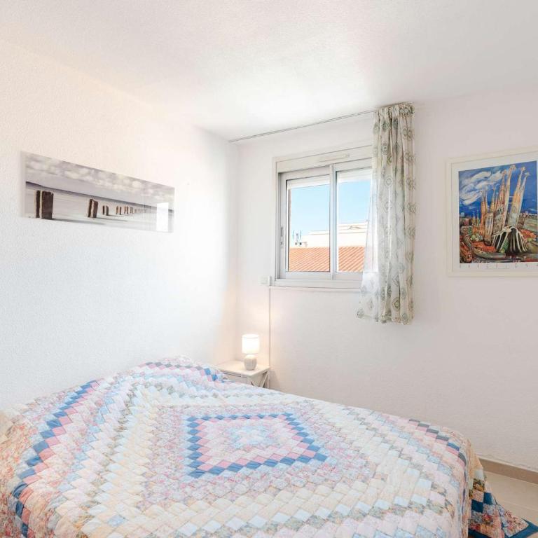 Appartement T2 climatisé avec balcon, parking privé, 4 couchages, centre Narbonne-Plage, proche mer - FR-1-409-65 - Apartment (4 Adults) - 6