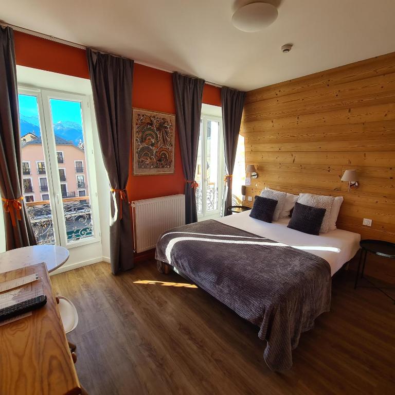 Le Grand Hotel - Habitación Doble con vistas a la montaña - 7
