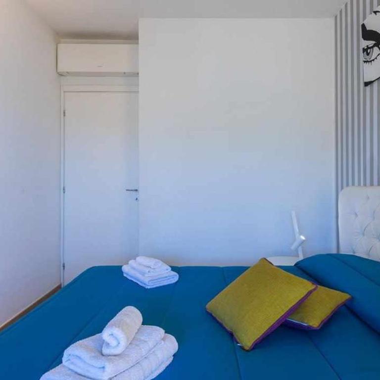 Piscina-Parking-Vista Mare La Perla Ligure - AC - Appartamento con 1 Camera da Letto - 17