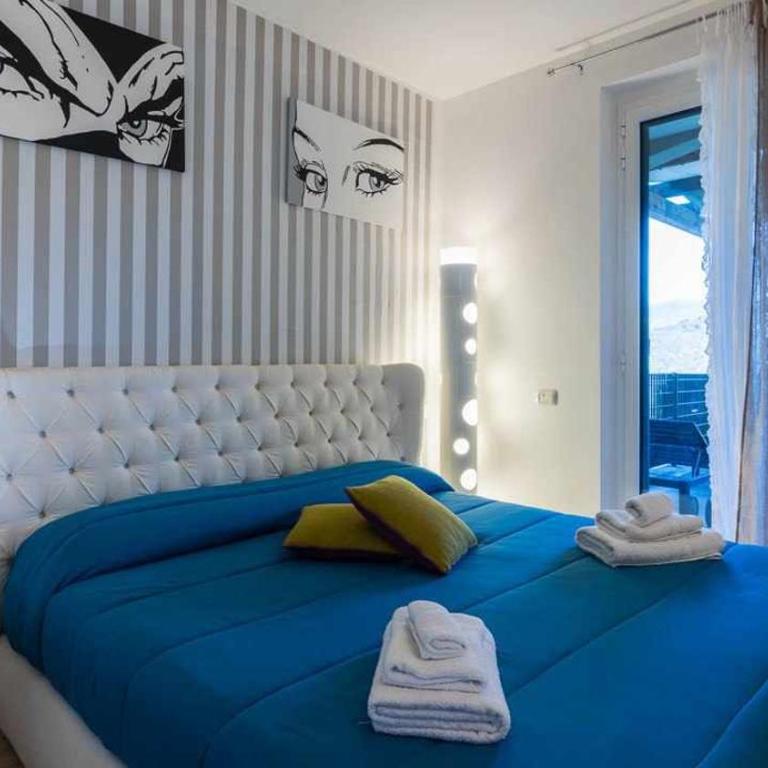 Piscina-Parking-Vista Mare La Perla Ligure - AC - Appartamento con 1 Camera da Letto - 2