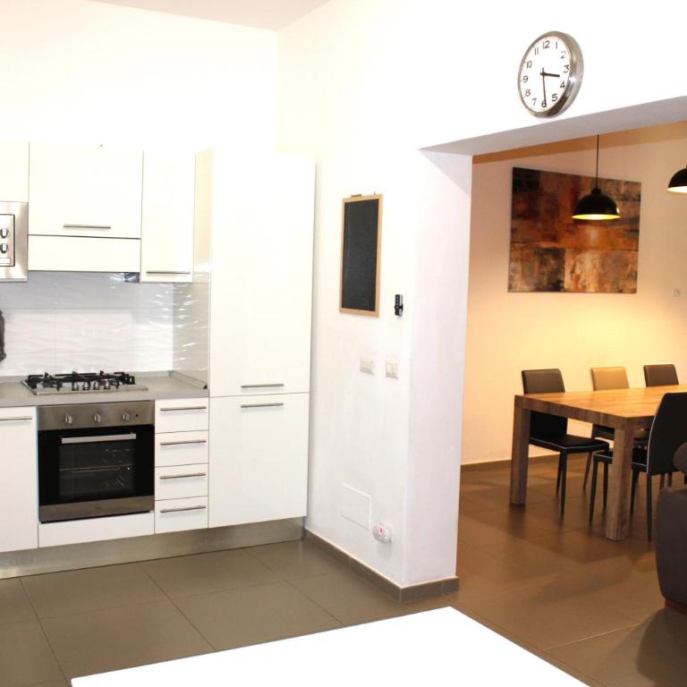 Villa Costanza - Three-Bedroom House - 62
