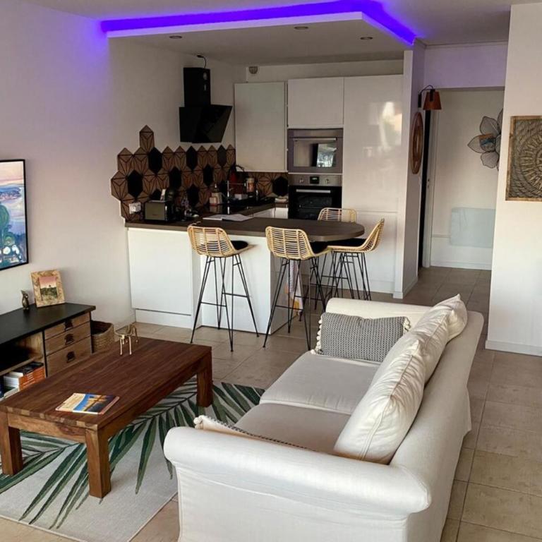 Le Port Camargue - 2 bedrooms air conditioning terrace and swimming pool! - Apartment mit 2 Schlafzimmern - 13
