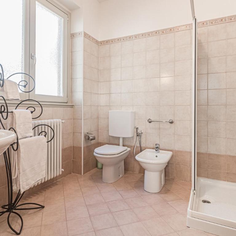 Sunny Varenna Apartment - Apartment mit Seeblick - 23
