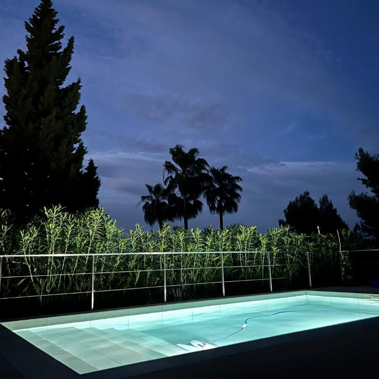 House with swimming pool and amazing sea and mountain views in Montgó, Denia - Casa con 1 dormitorio - 45