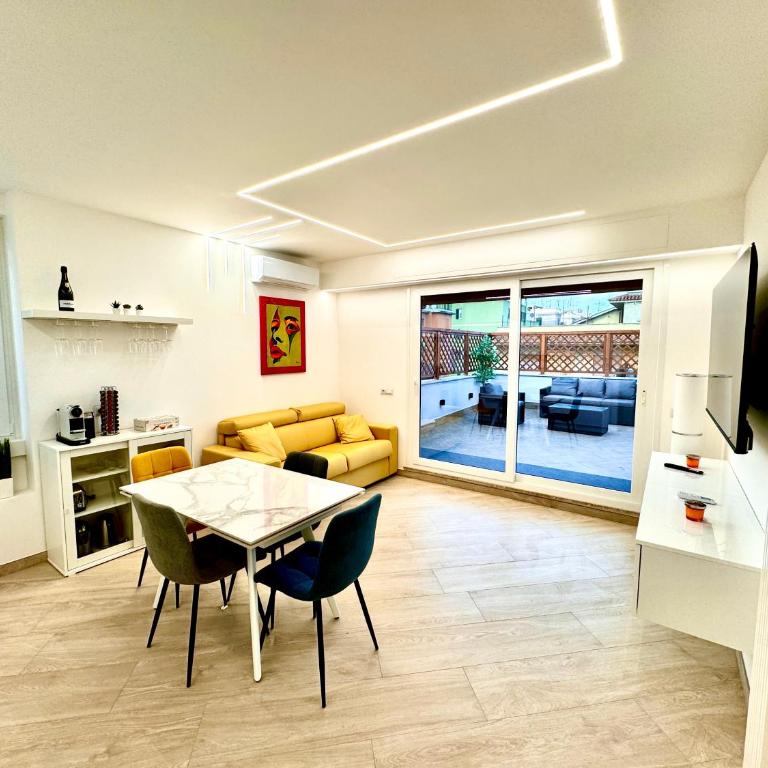 Luxury Apartment Togliatti - Appartement 2 Chambres - 9