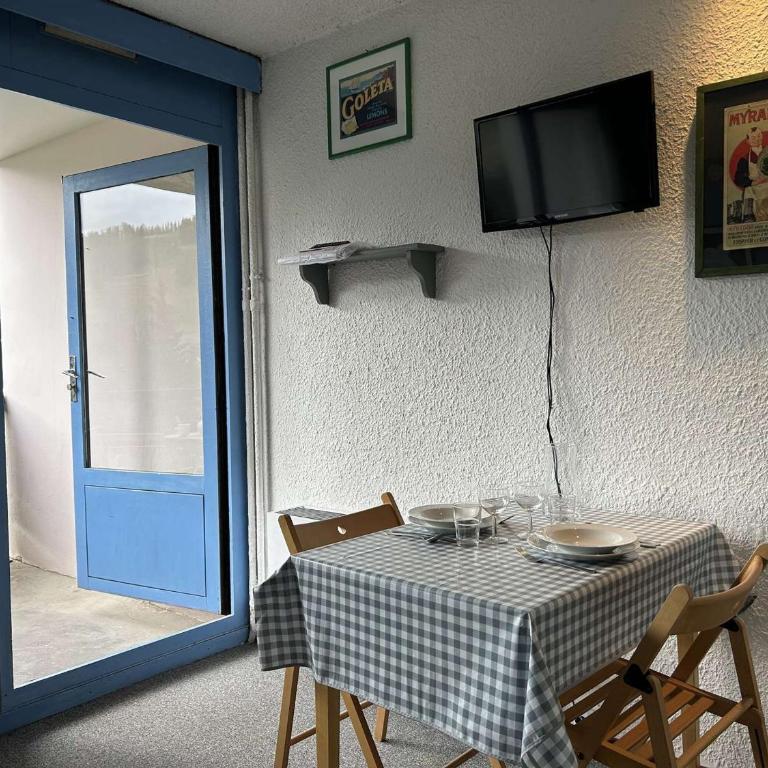 Confortable studio 2 pers. à Montgenèvre, balcon ouest, bien équipé, parking, options WiFi et linge - FR-1-330D-22 - Appartement (2 Adultes) - 5