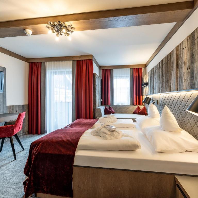 Hotel Alpenrose - Deluxe Doppelzimmer mit Balkon - 3