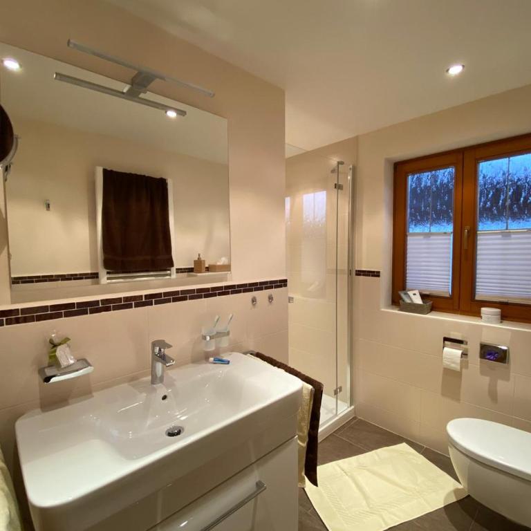 Haus Wiesenblick - Apartment mit Balkon - 6