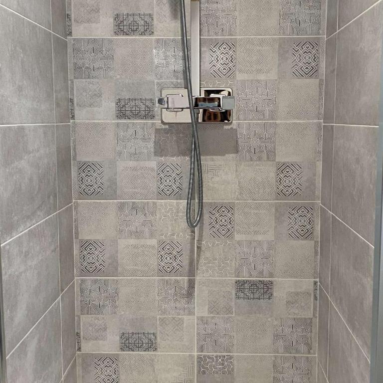 Appartement T2 rénové avec climatisation et internet, proche centre et étang de Thau - FR-1-553-193 - Appartement - 5