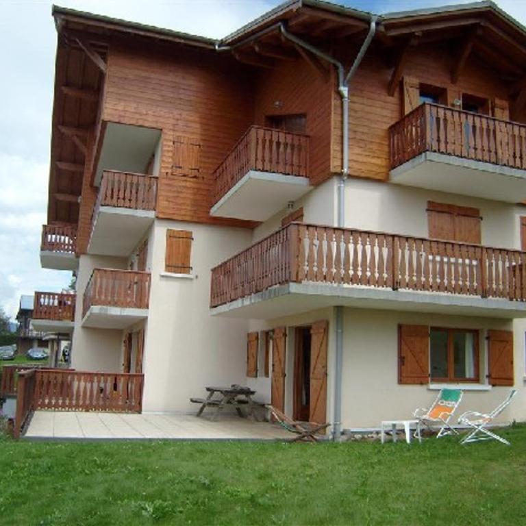 Appartement 3 pièces, terrasse Sud-Ouest, à 100m des pistes, 6 couchages, village à 500m, garage inclus - Appartement 2 Chambres - 9