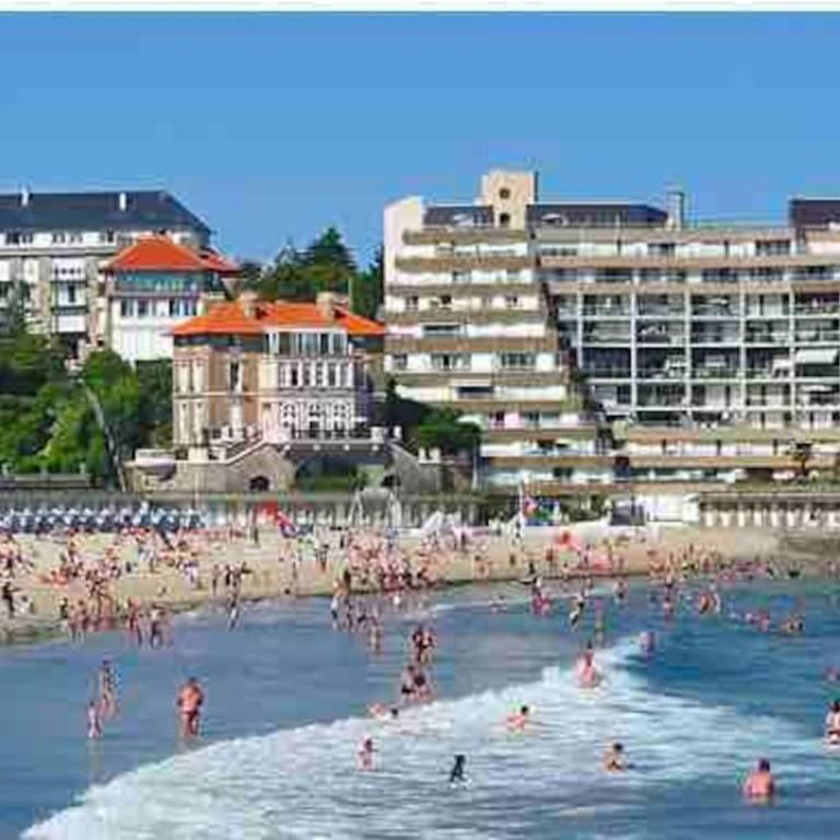 Appartement le Cristal Dinard bord de mer - Apartamento de 2 dormitorios - 11