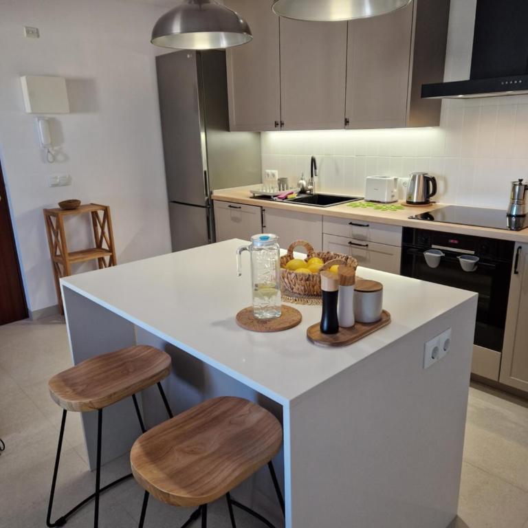 APARTAMENTO AQUAMARINA J&B SOLO FAMILIAS - Apartamento de 3 dormitorios - 6
