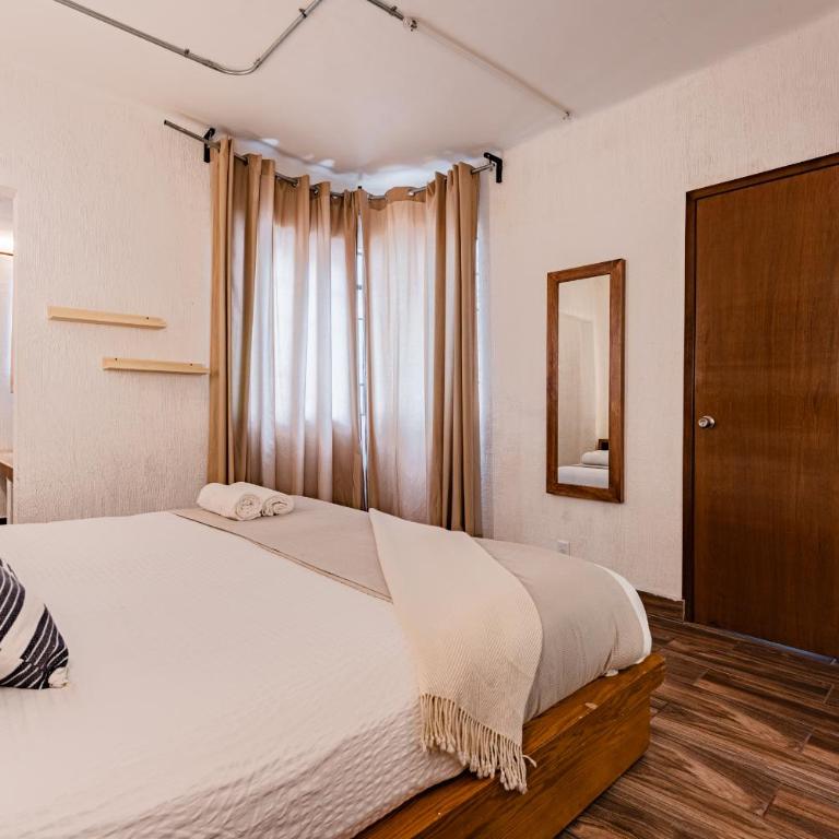 Espaciosa y Lujosa Casa en la Condesa con Roof Top - Apartment - 16