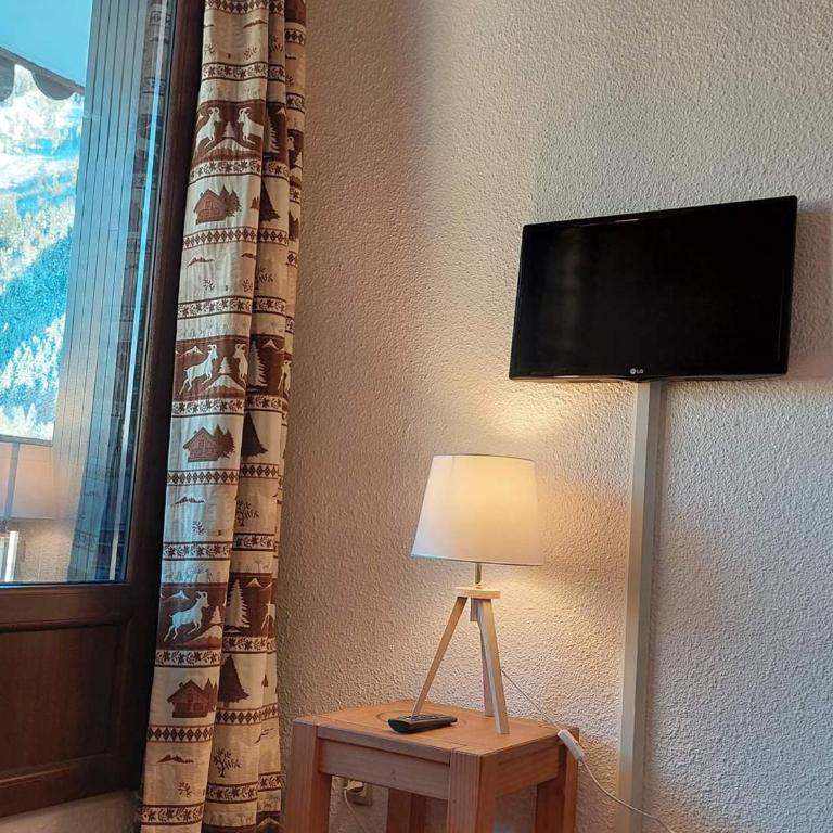2 Pièces Sud-Est Chamonix, Parking & Animaux admis - FR-1-517-54 - Appartement (3 Adultes) - 6