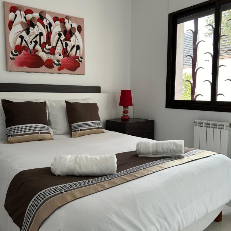 Appartement Duplex Rosas avec terrasse magnifique jacuzzi vue mer - Three-Bedroom Apartment - 50