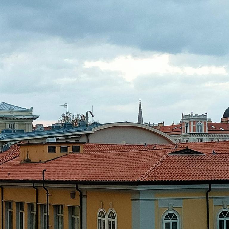 TRIESTE LIVING - Professional Guest House - Deluxe Apartment - 18