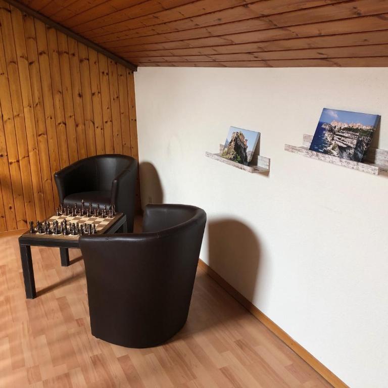 Auberge Les Rangs - Doppelzimmer mit Gemeinschaftsbad - 12