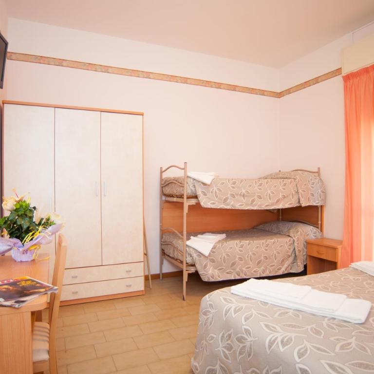 Hotel Bagli - Camera Quadrupla - 1