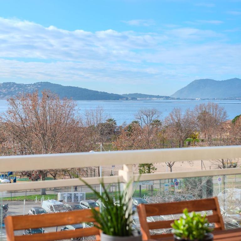 Grand Appartement Balcon Vue Mer 20m Plage Mourillon - Apartment mit 3 Schlafzimmern - 9