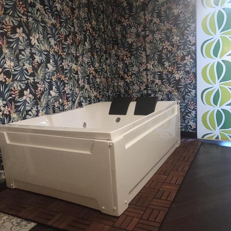 XX Miglia rooms Catania city center - Queen Room with Spa Bath - 3
