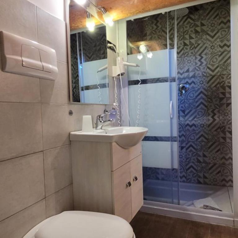 XX Miglia rooms Catania city center - Budget Double Room - 6