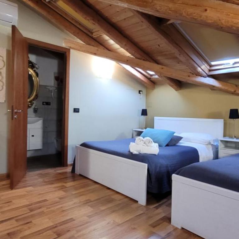 XX Miglia rooms Catania city center - Family Room - 6