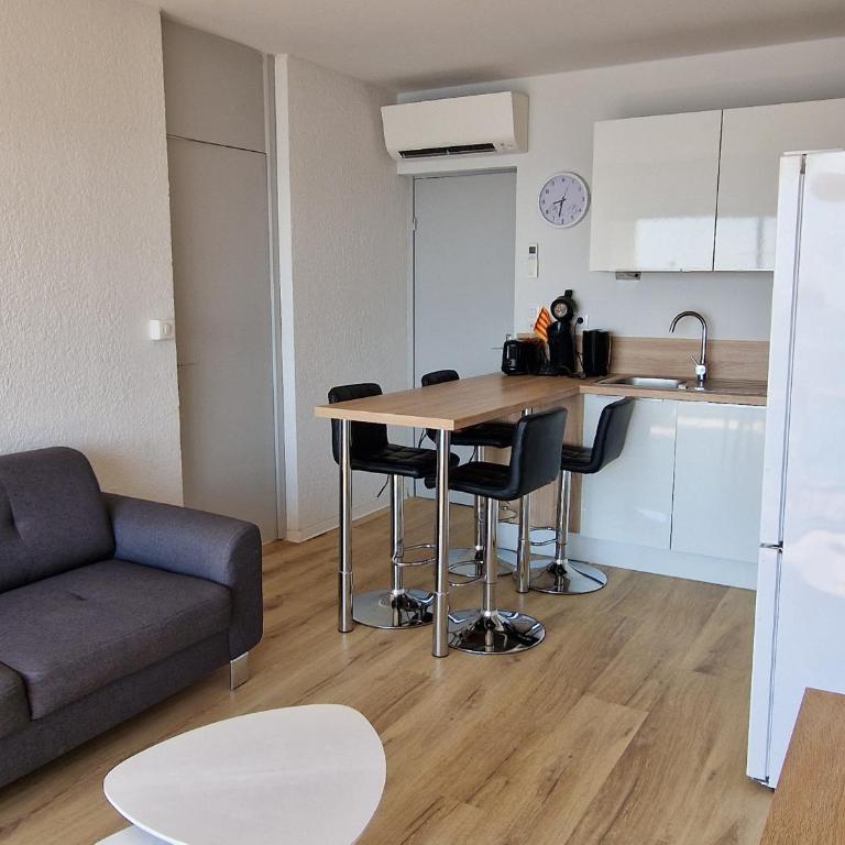 BANYULS-SUR-MER : Appartement T3 climatisé, proche plage - FR-1-309-281 - Two-Bedroom Apartment - 4