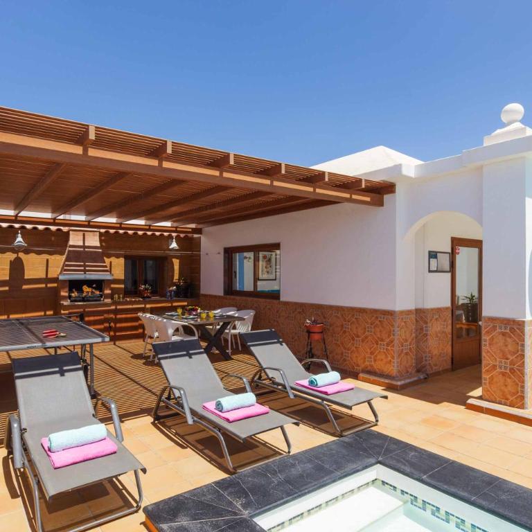 Villa Palina - Four-Bedroom Villa - 7