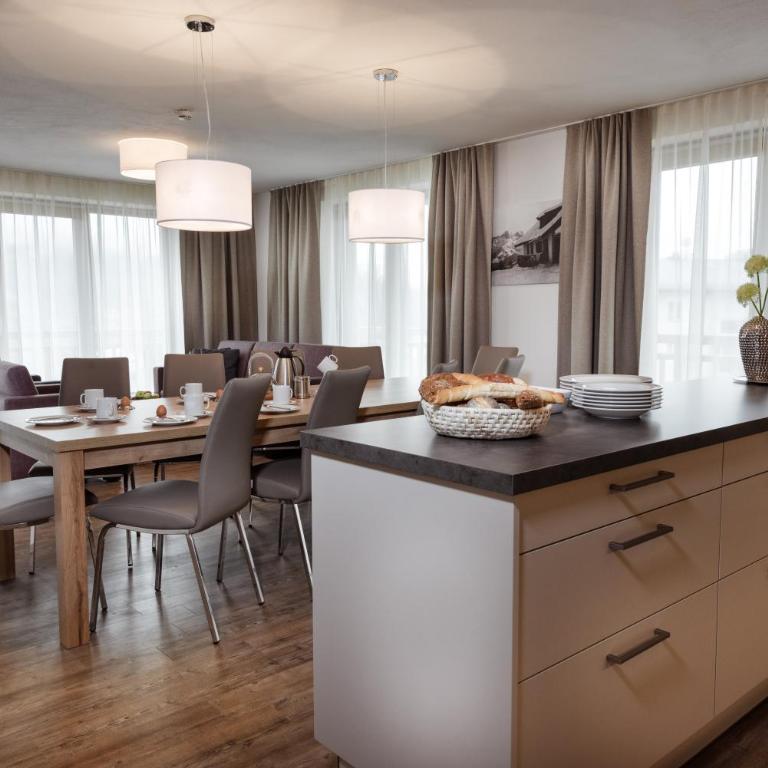 AlpenParks Hotel & Apartment Central Zell am See - Deluxe Apartment mit 4 Schlafzimmern - 4