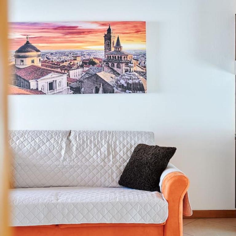 [Airport 8 min] A/C - Netflix- Free Parking - Appartamento con 2 Camere da Letto - 4