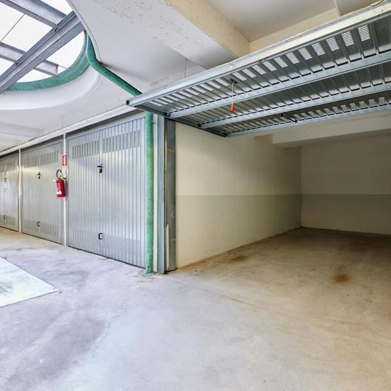 [Airport 8 min] A/C - Netflix- Free Parking - Appartamento con 2 Camere da Letto - 15