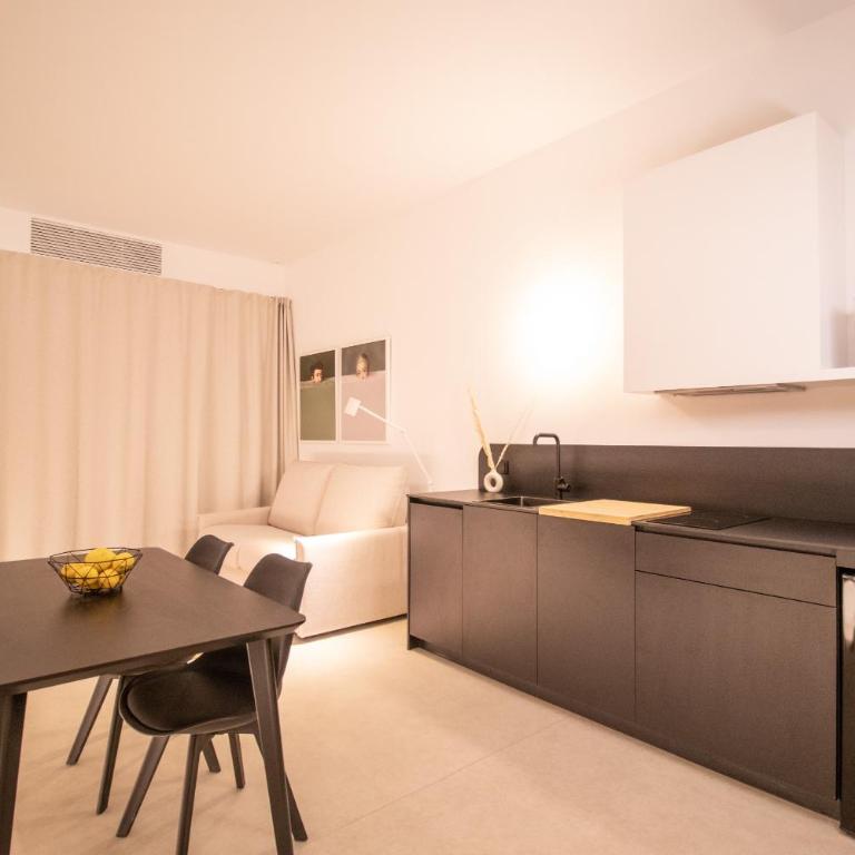 Breathe Apartments by Concept Flats - Studio - 16