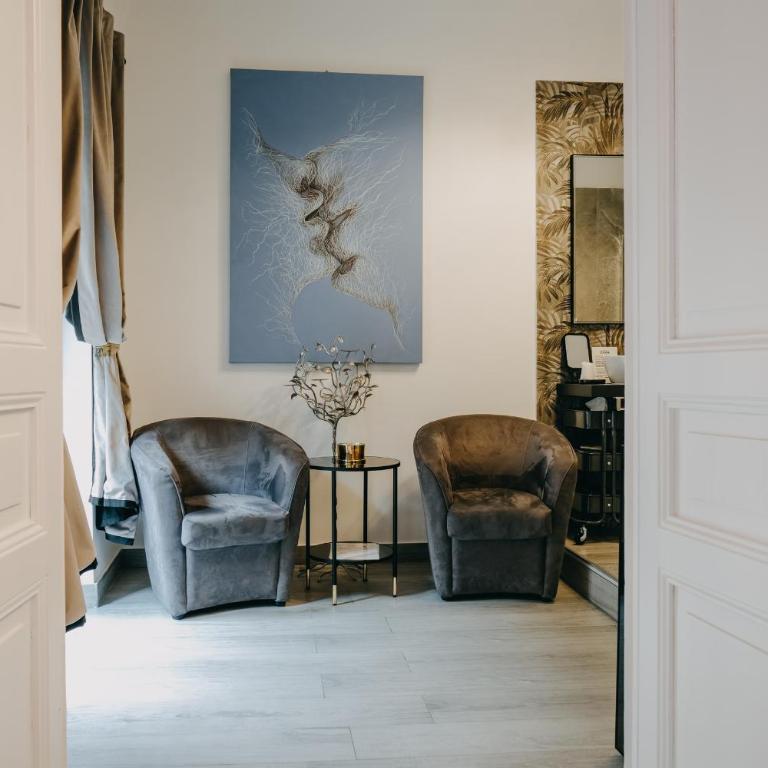 Imperial Rhome Guest House - Queen Room with Spa Bath - 7